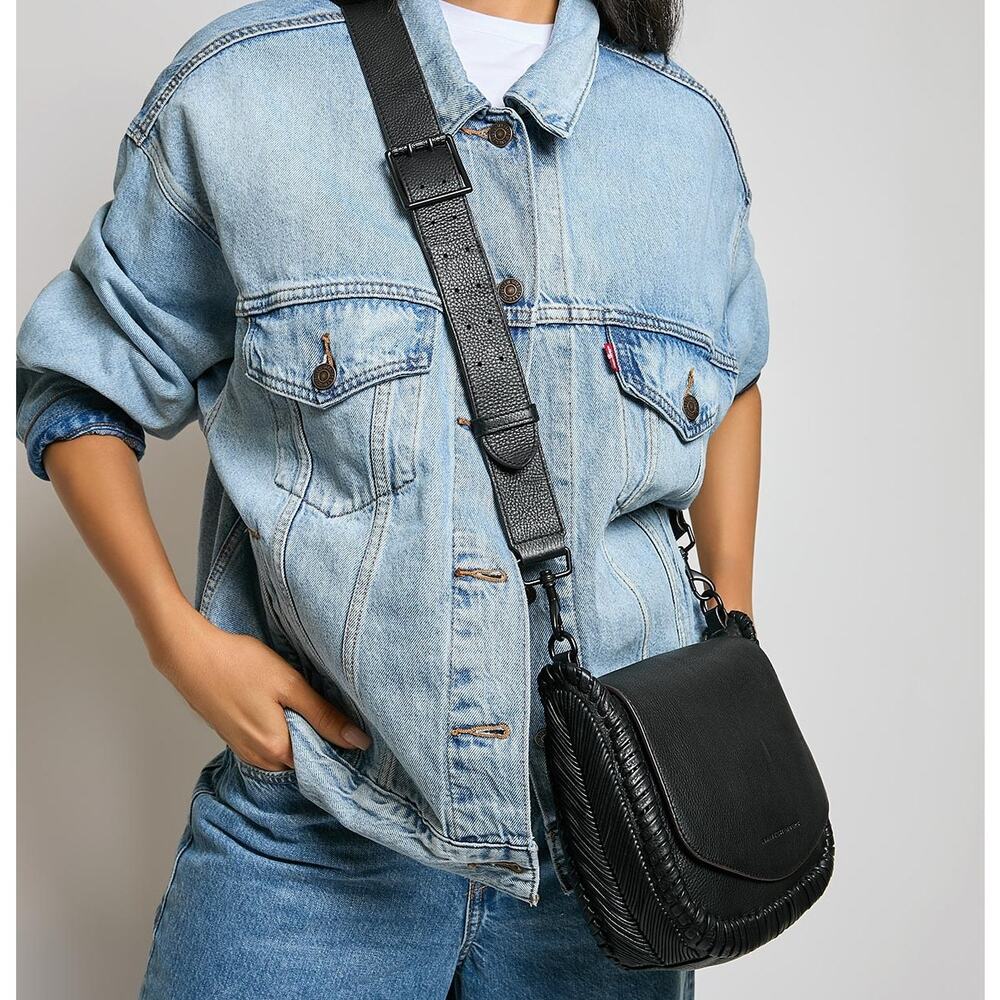 NWOT Aimee Kestenberg All For Love Saddle Crossbody Black Leather Bag - Picture 2 of 16